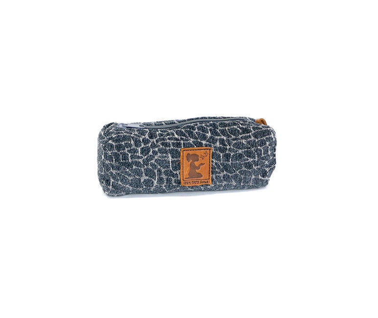 Slate Croc Pouch