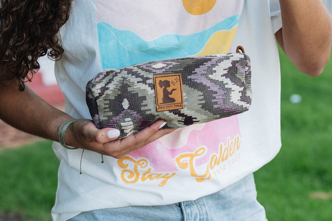 Pouches + Clutches