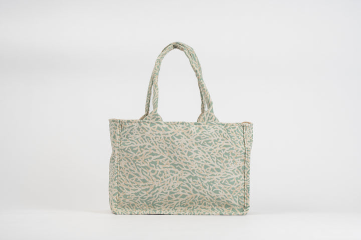 Coral Cove Medium Market Tote