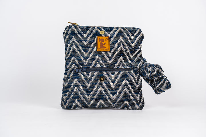Deep Zag Clutch