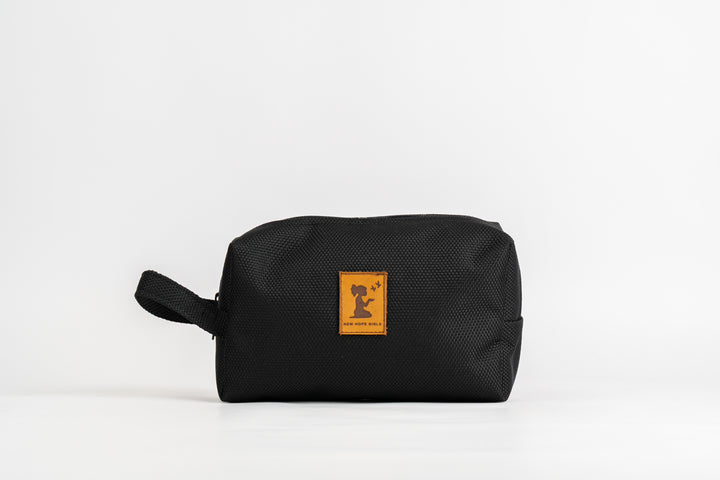 Luxe Essential Pouch