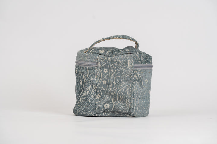 Caroline Travel Organizer