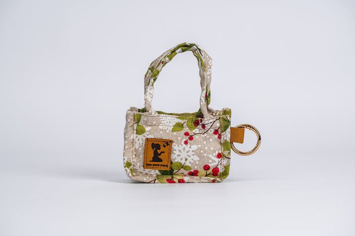 Berries Jardin Market Tote Bag Charm