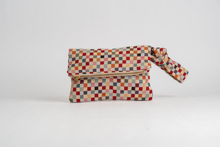 Checkers Clutch