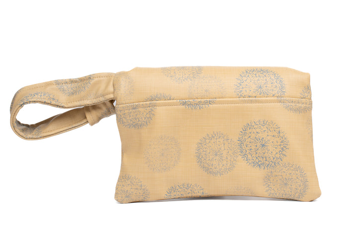Coastal Breeze Clutch