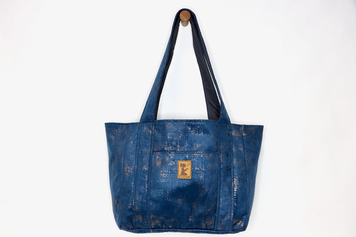Navy Hint (Midnight) Tote